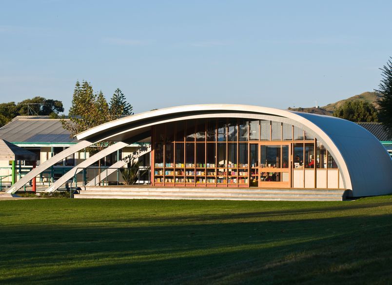 Wainui Beach School Library