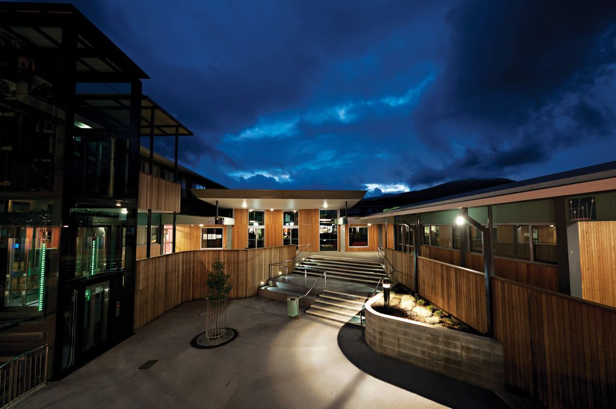 Montrose Bay High