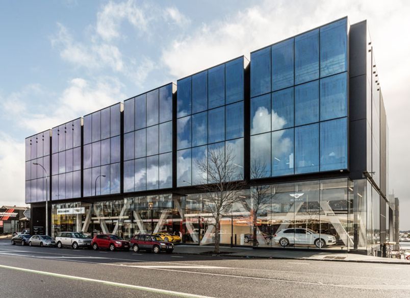 Giltrap Prestige Showroom - 119 Great North Road