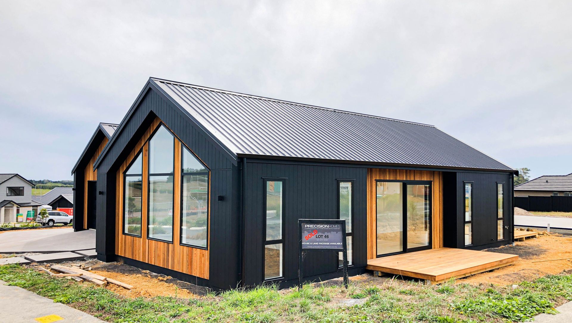 Paerata Rise Section banner