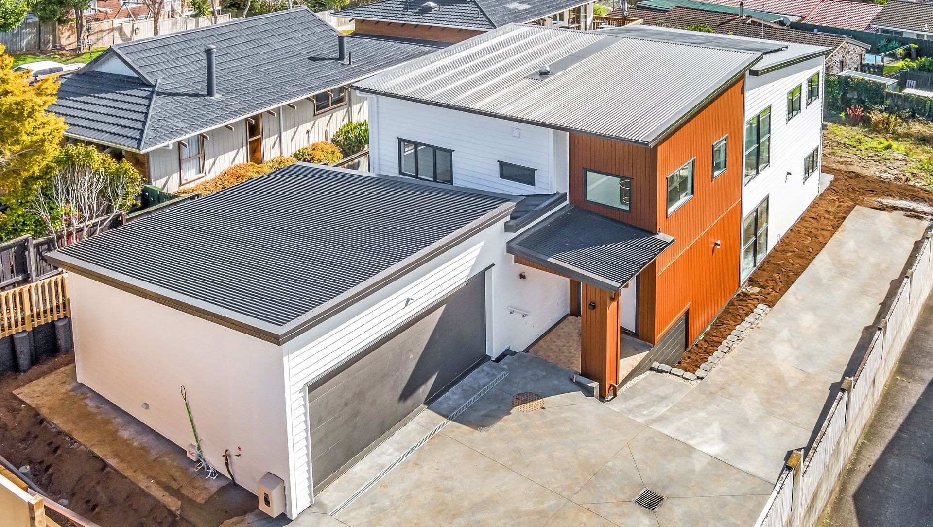 Titirangi Solar Energy Home banner