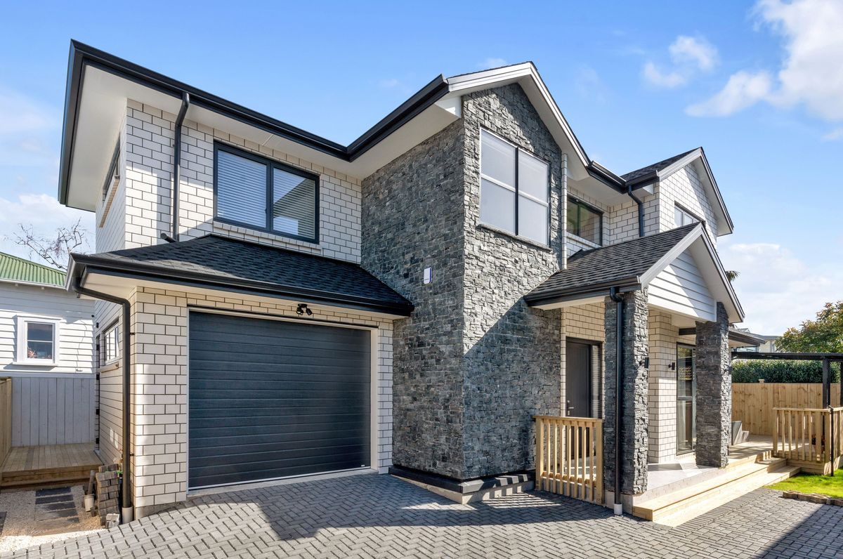 Mt Albert House