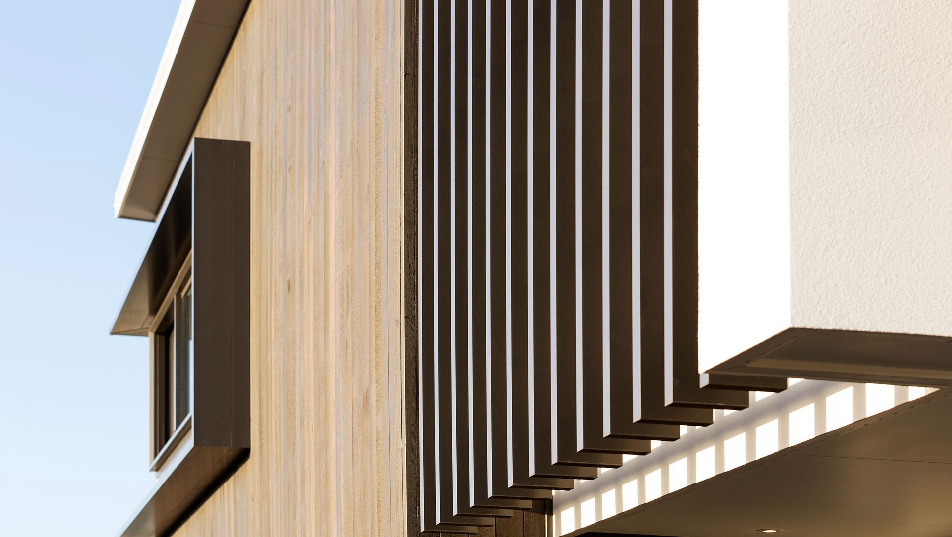 Mount House 4 banner