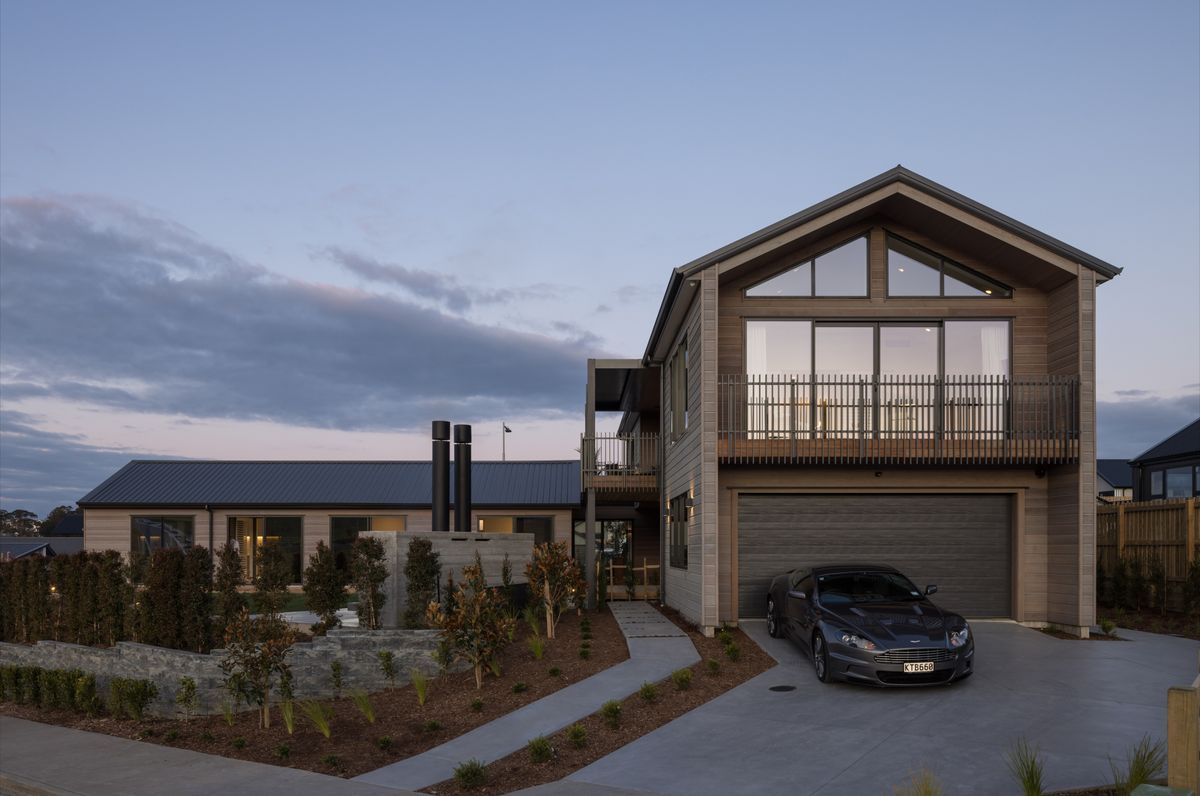 Ara Hills Home
