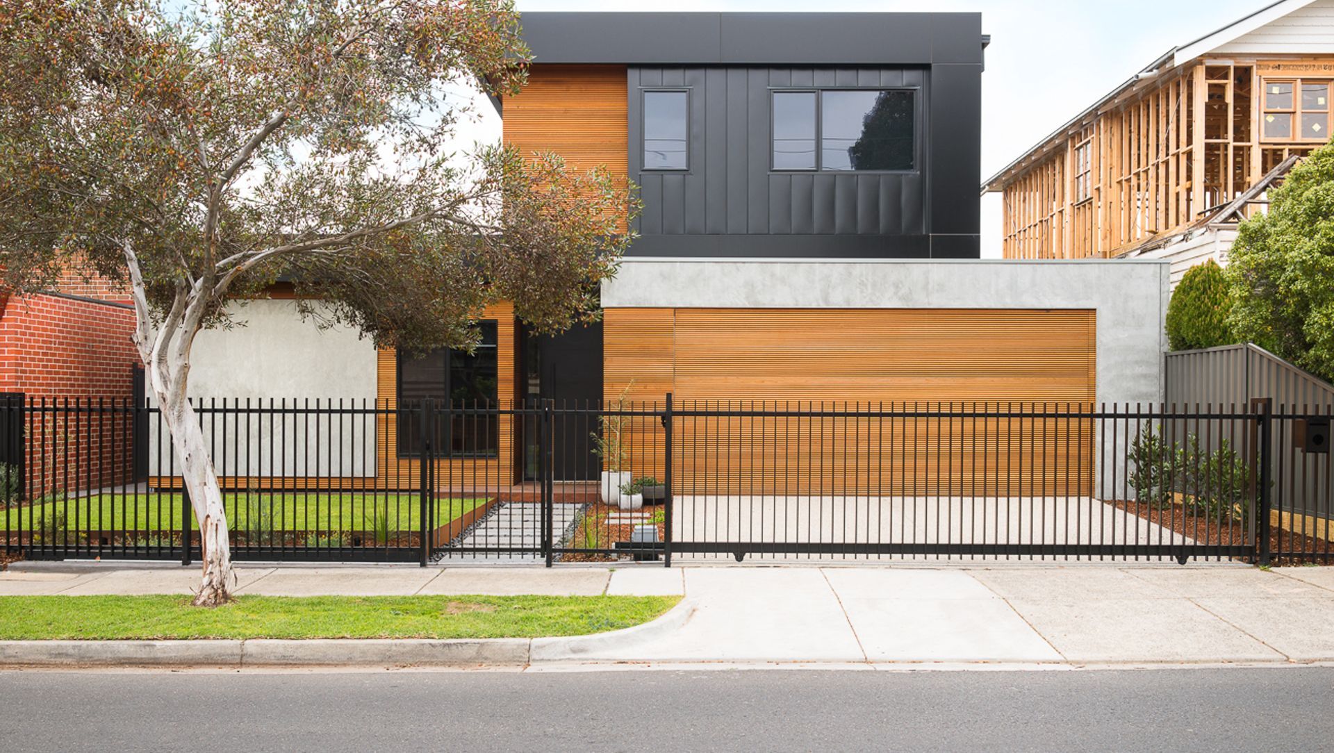 Courtyard House banner