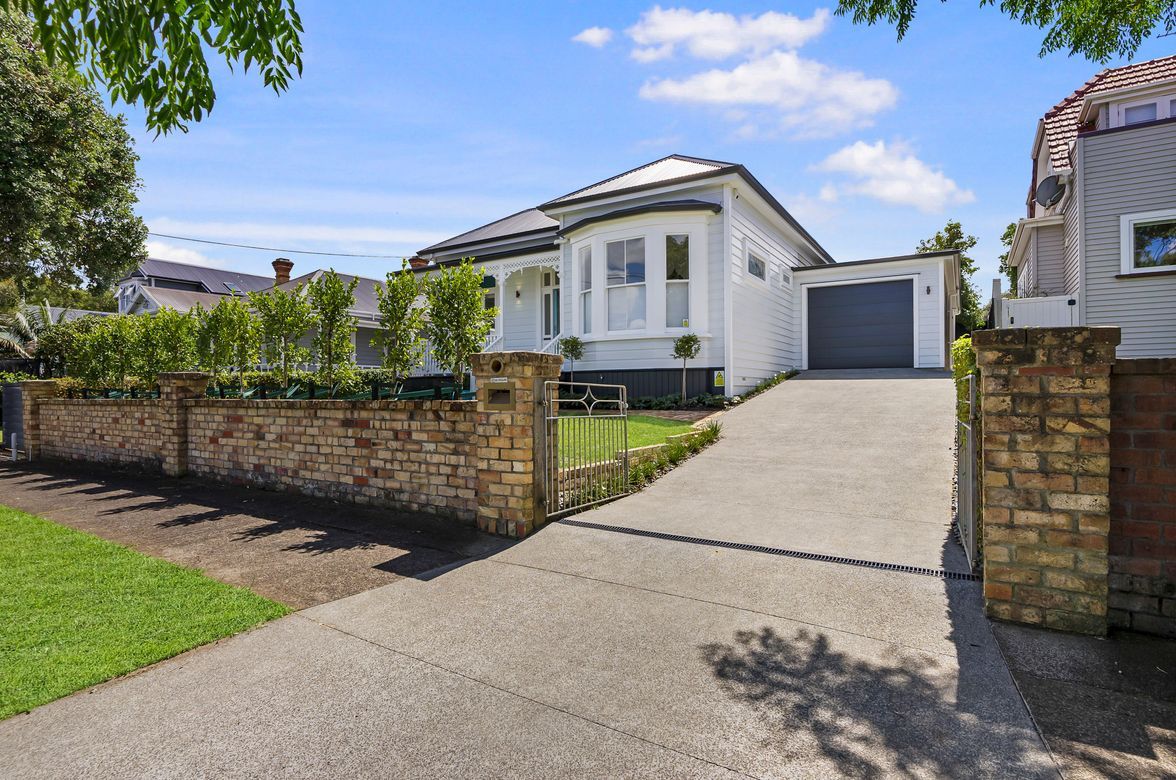 Onehunga Villa
