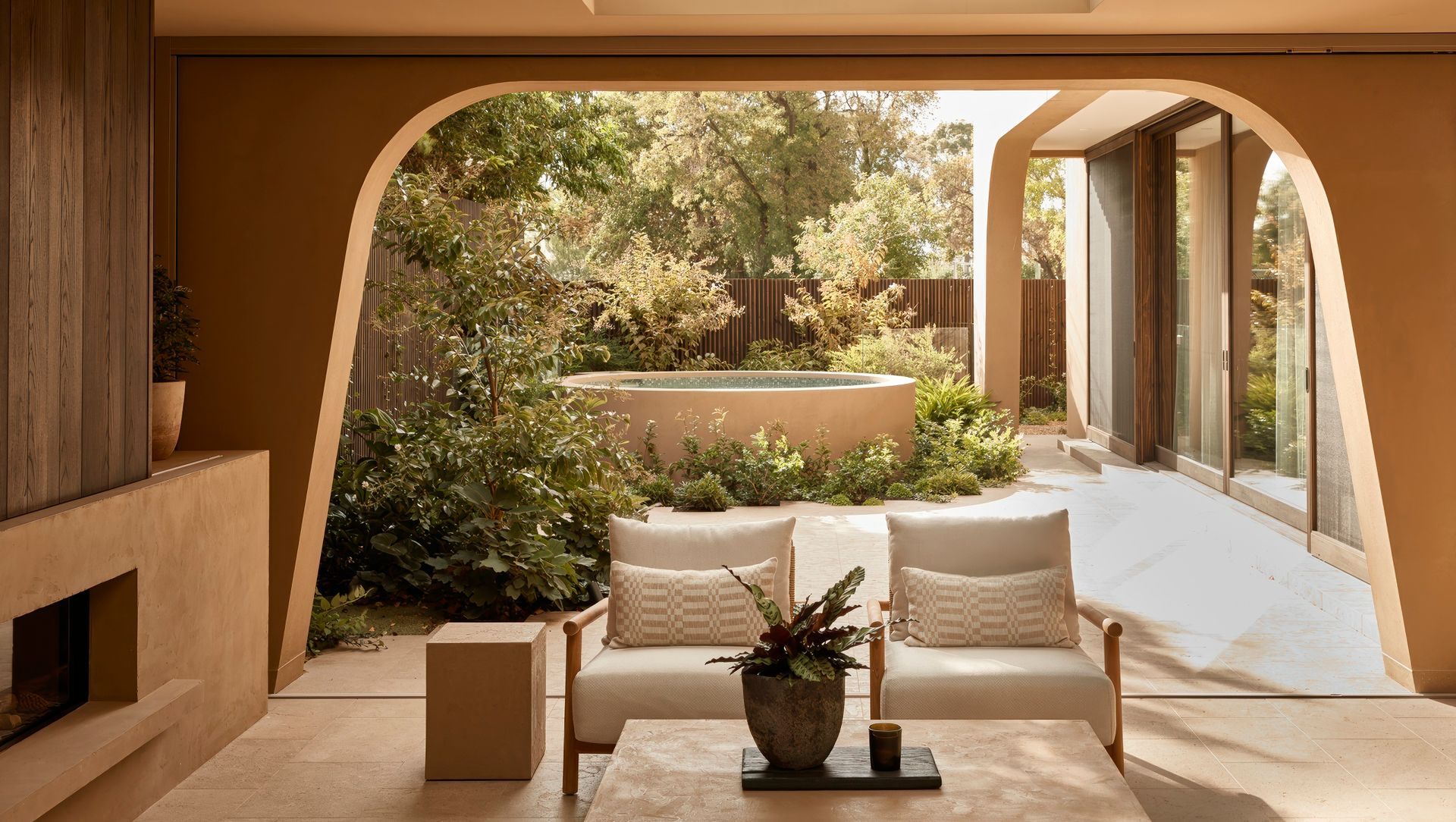 Windermere Cres banner