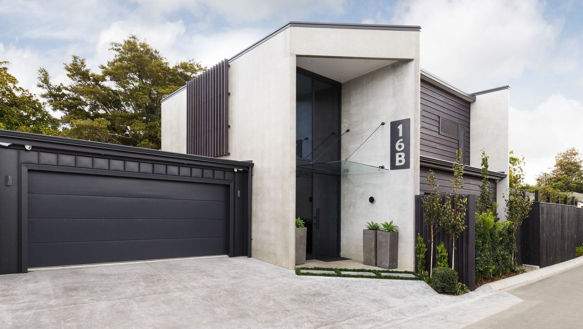 Kimbolton Road banner