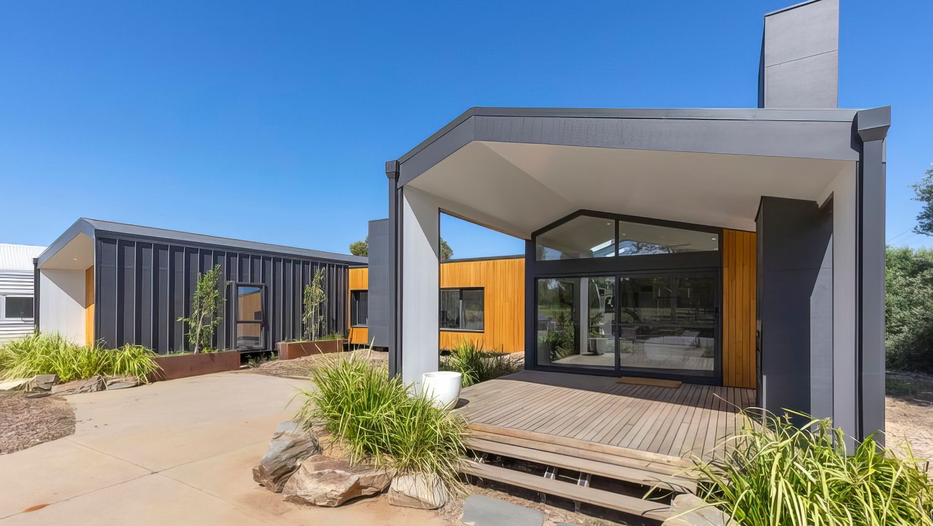 The Boss Lady banner