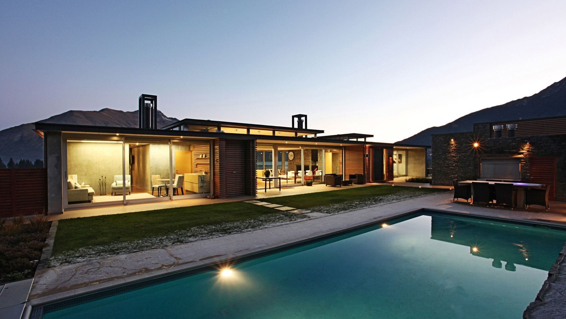 Queenstown Hill House banner