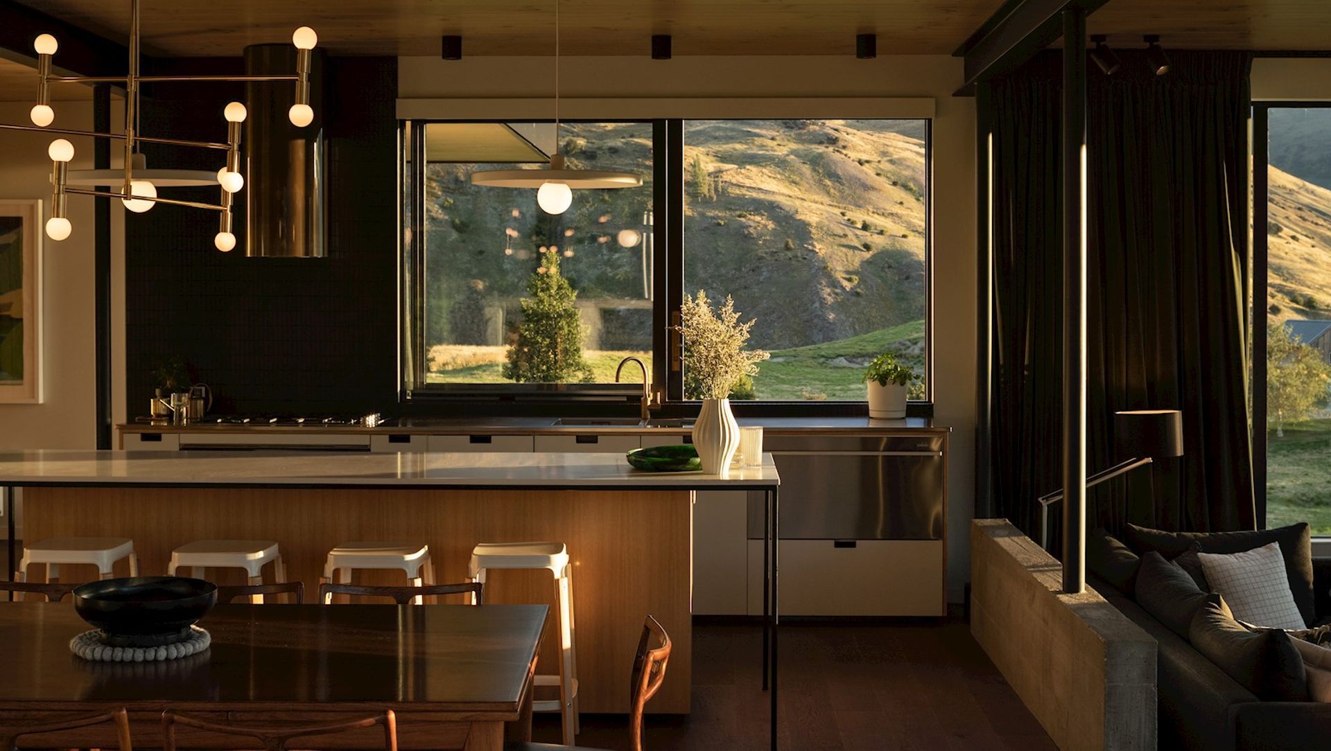 Bendemeer House banner