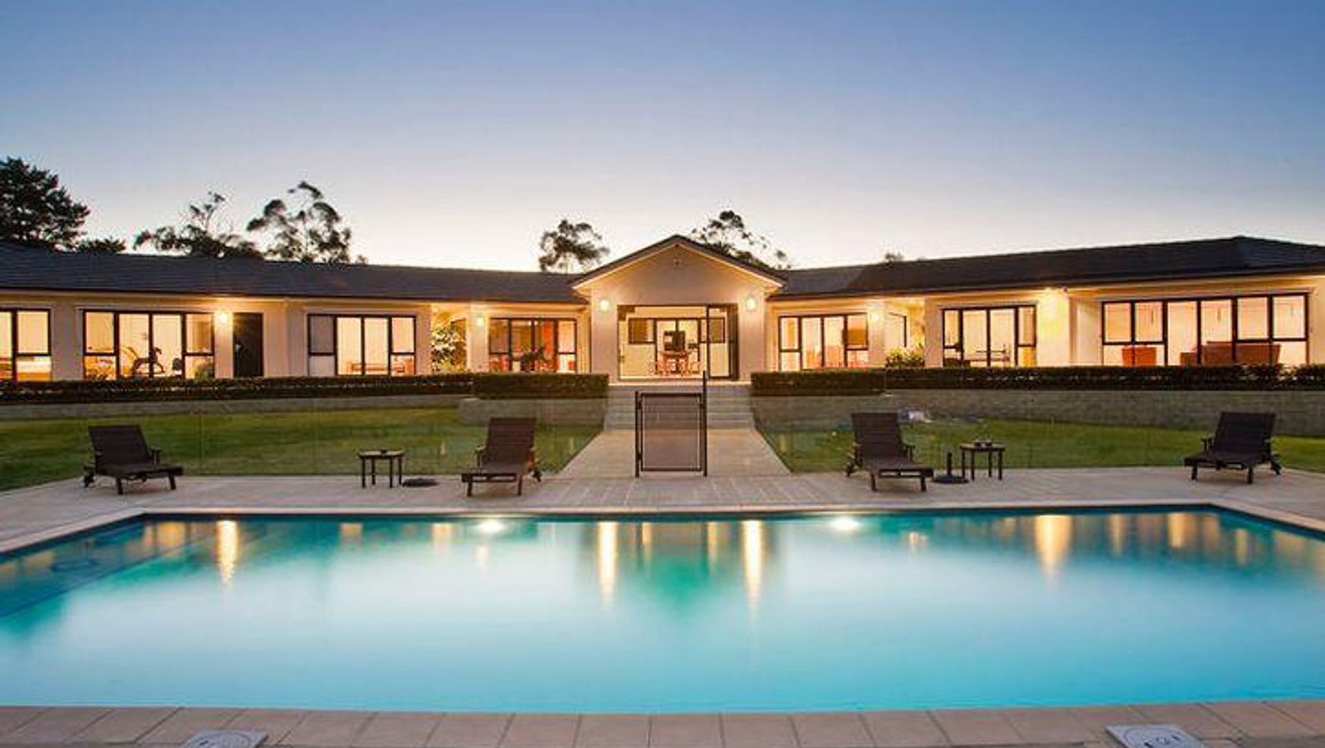 Arcadia Residence banner