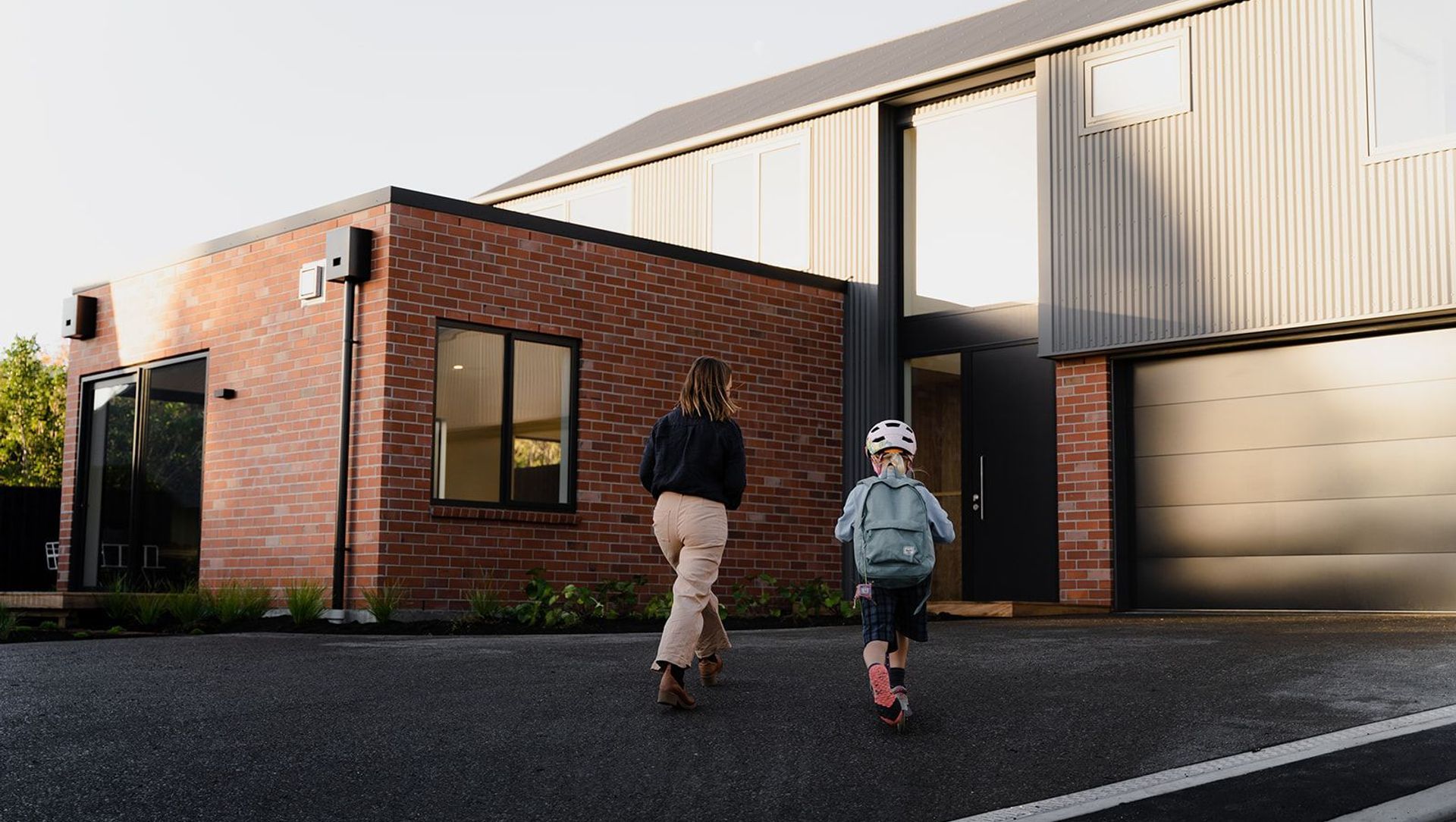 Huntsbury House banner