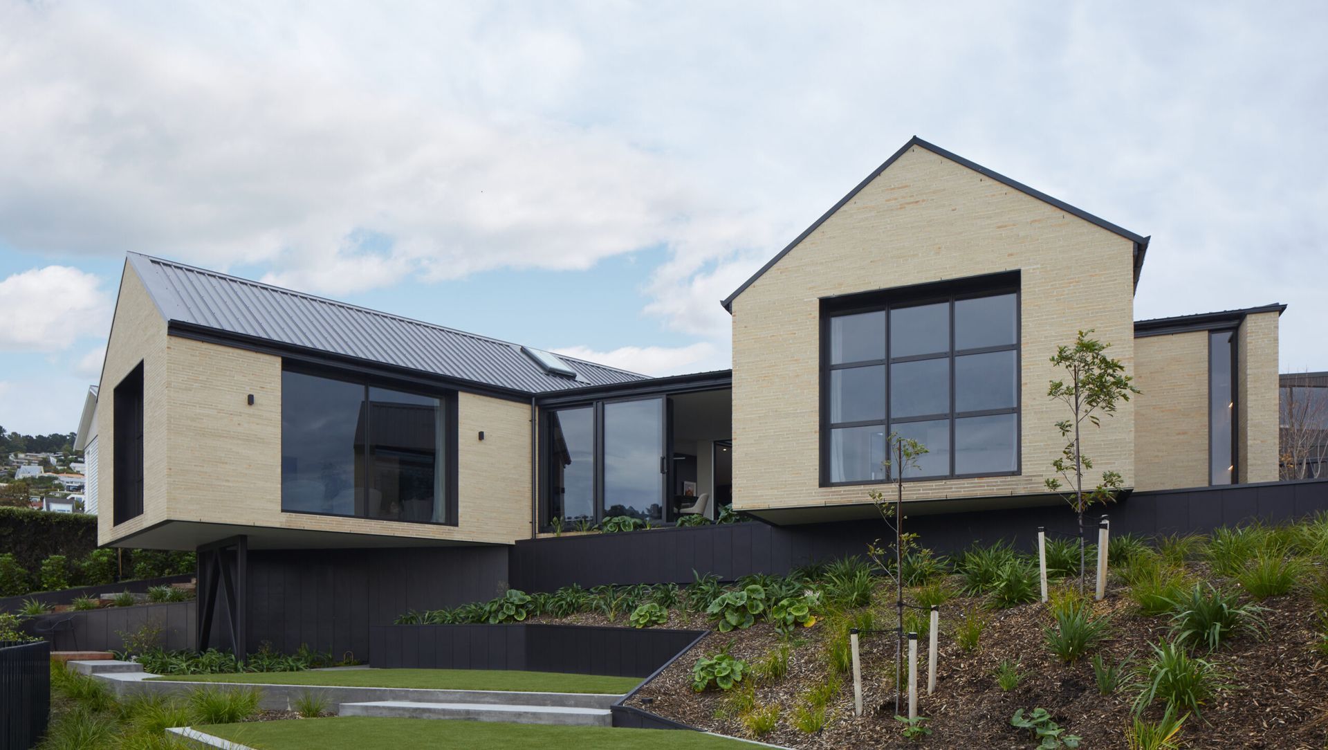 Redcliffs – Award Winning banner