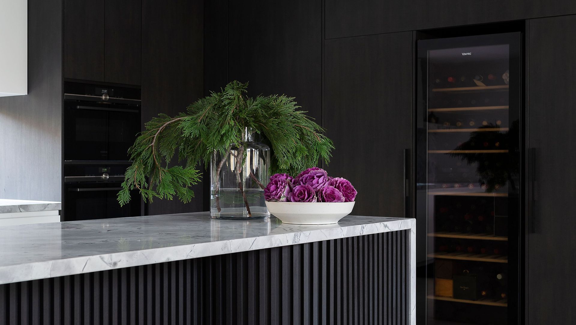 M + W Residence banner