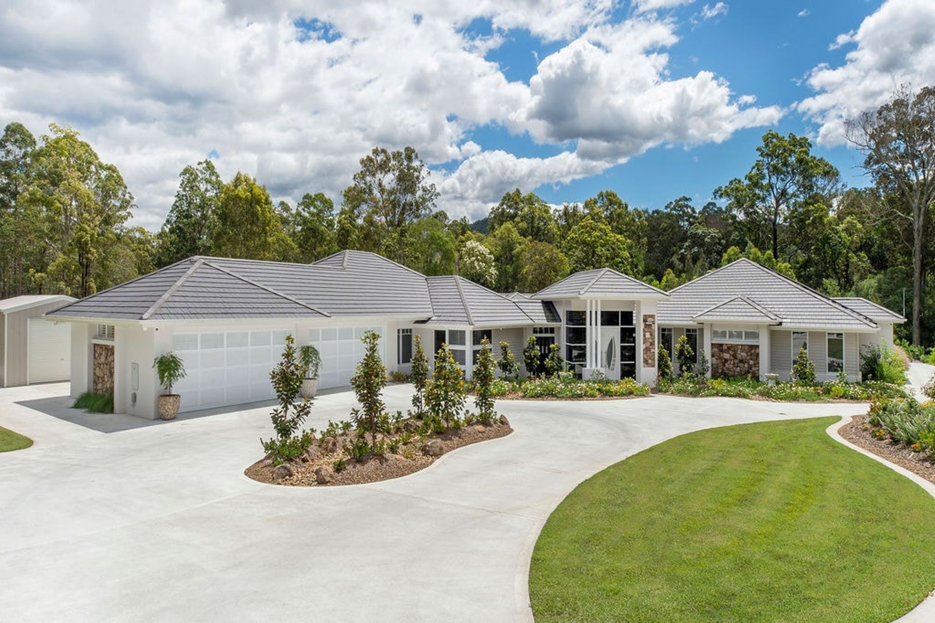 Hamptons Style Garage Doors