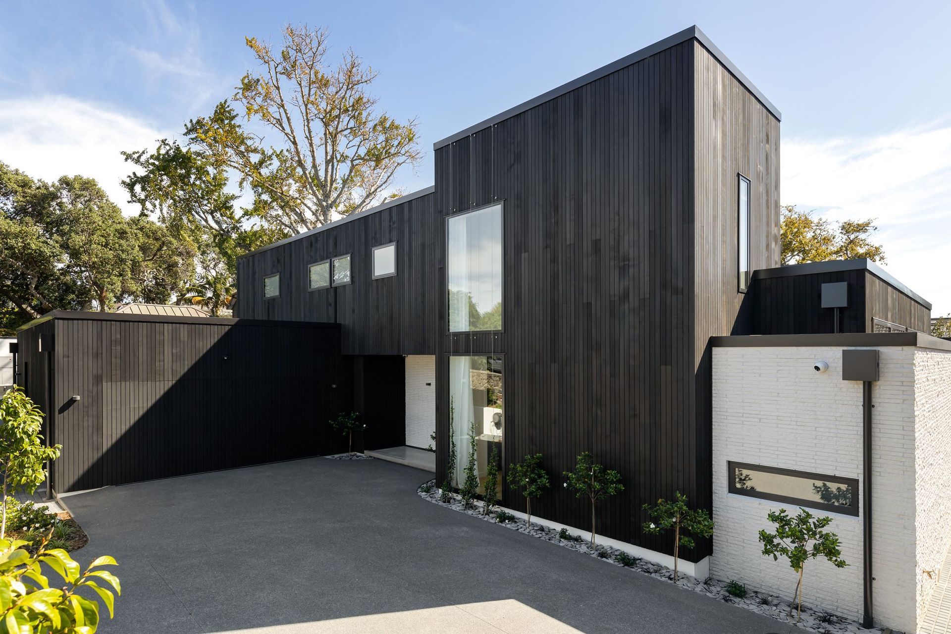 Kim &amp; Di's Landmark