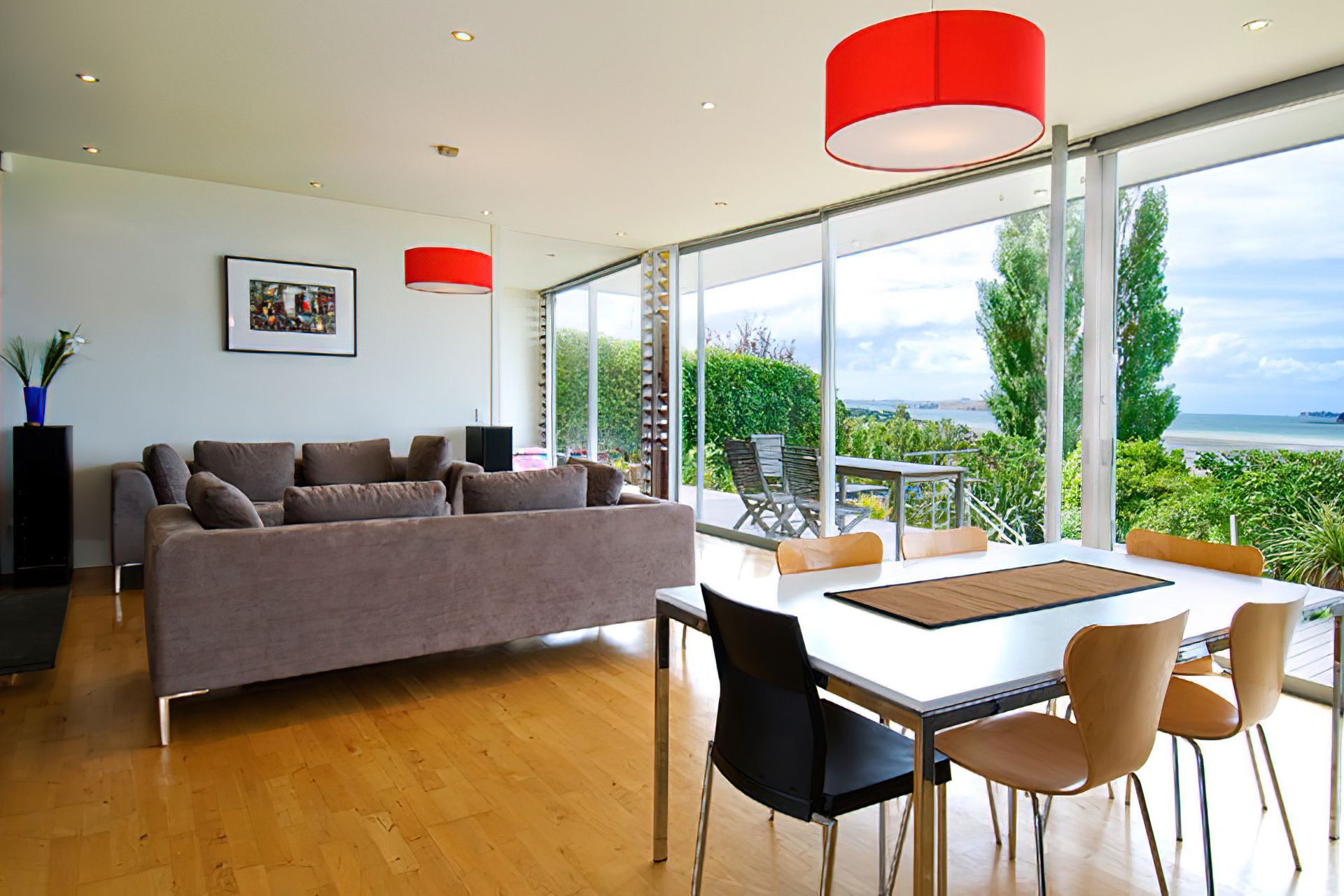 Calder Place - Auckland