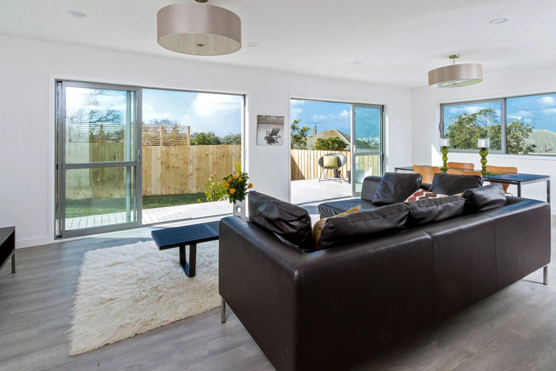 Waddell Ave - Point England