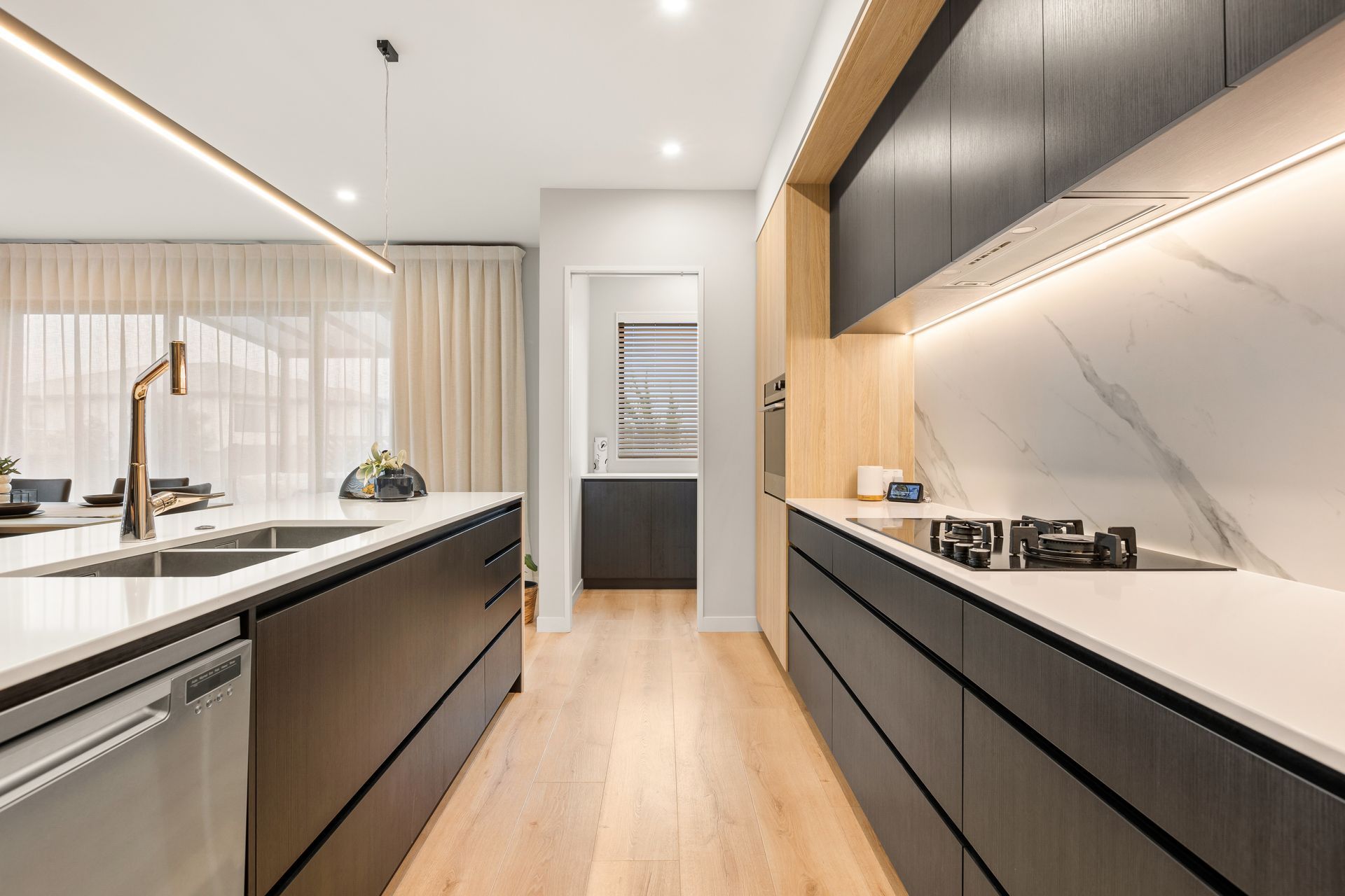 New Build with Dekton Feature