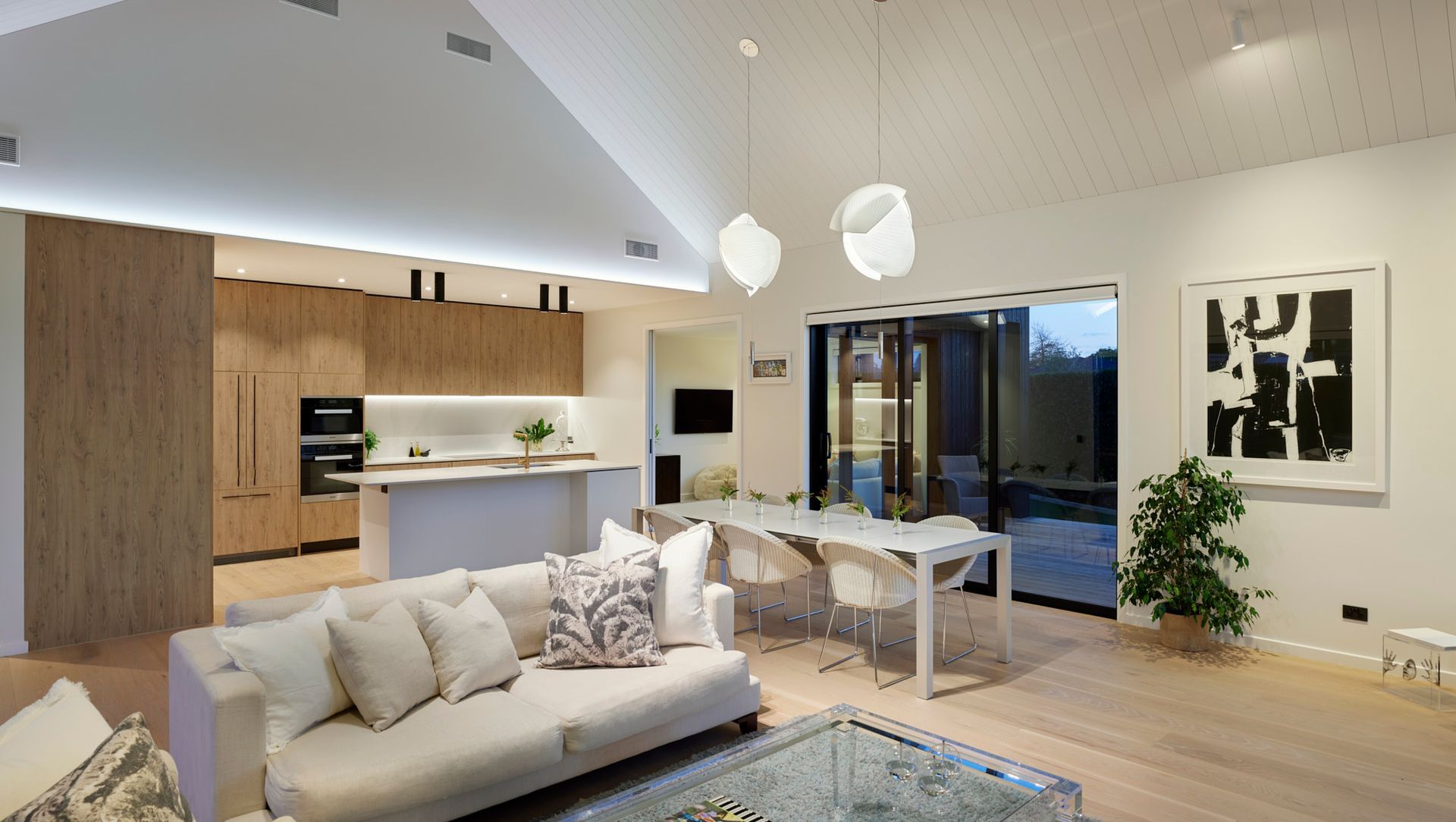 Hamurana Road banner