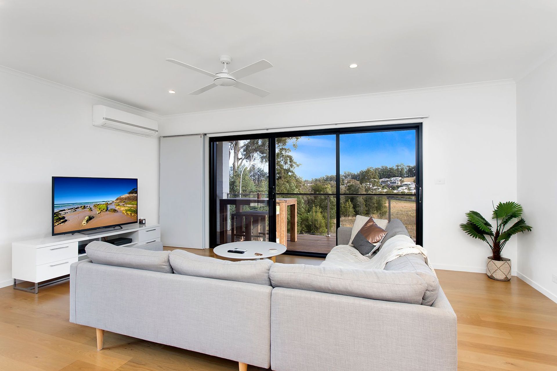 Colorbond Sectional Garage Door - Coffs Harbour