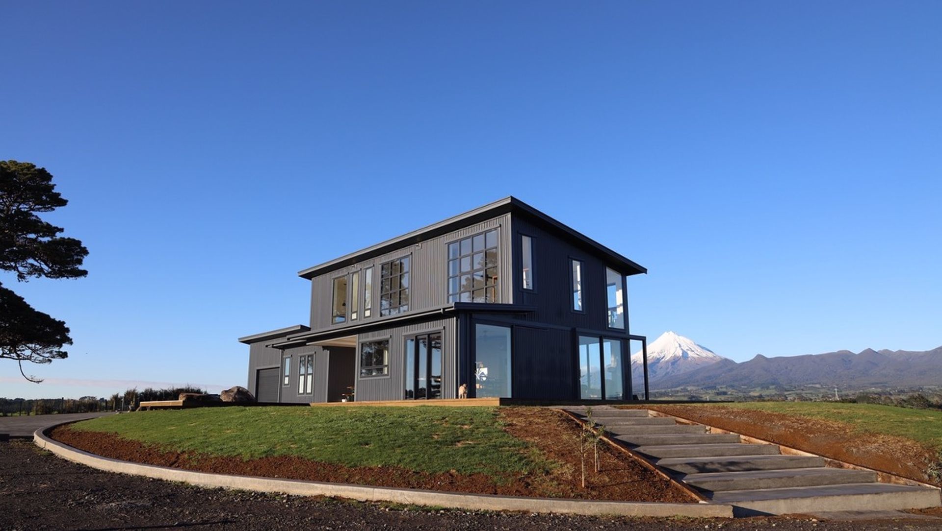 Mountain Views banner