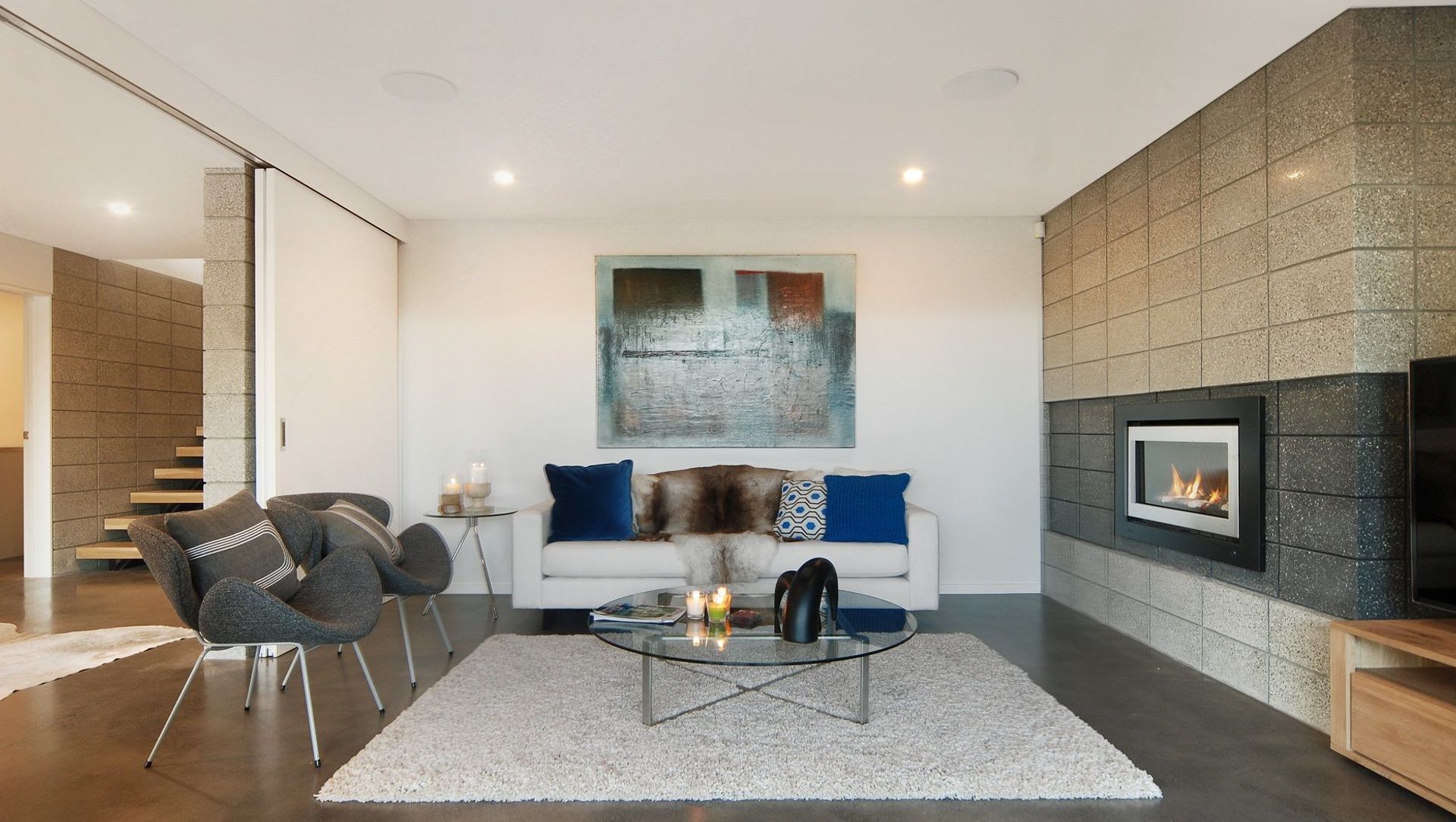 Simple product choices create the ‘wow’ factor for this home renovation banner