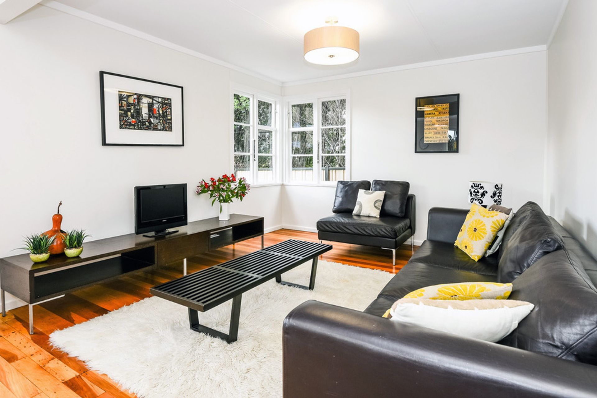 Waddell Ave - Point England