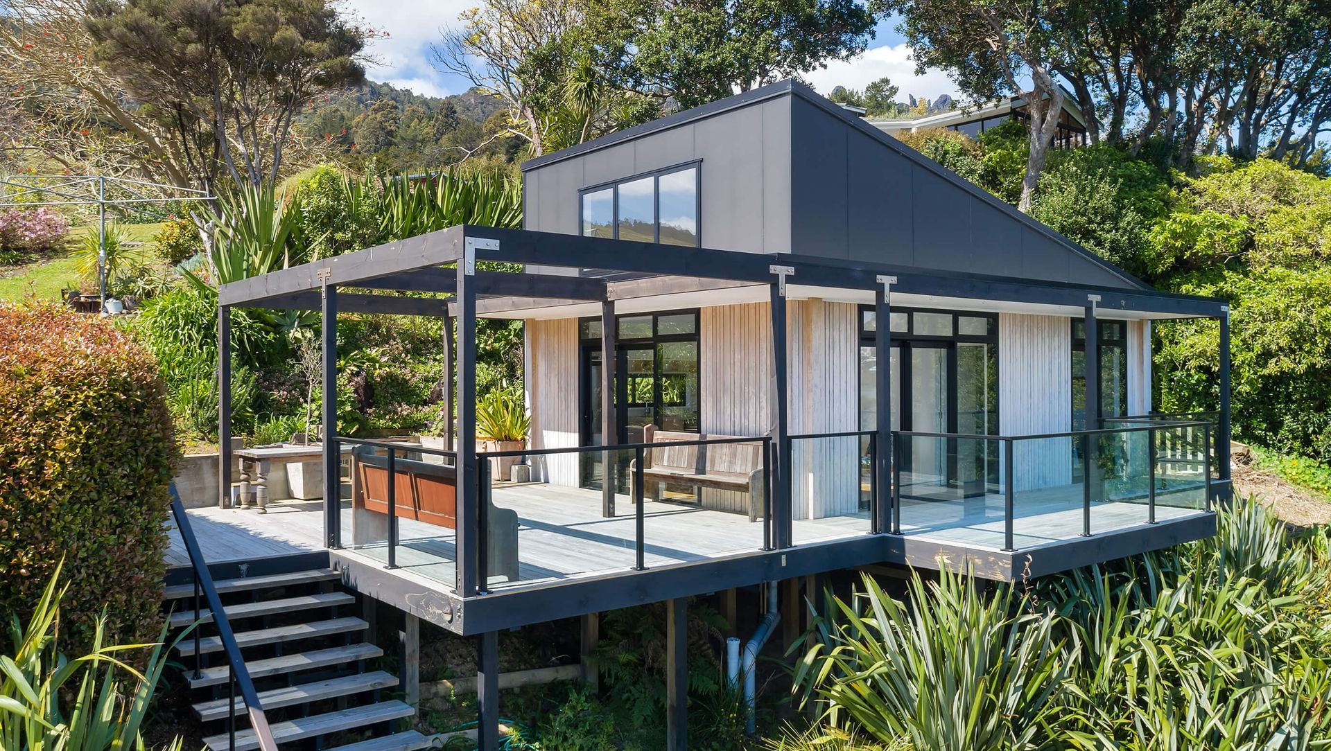 Whangarei Heads Rd banner