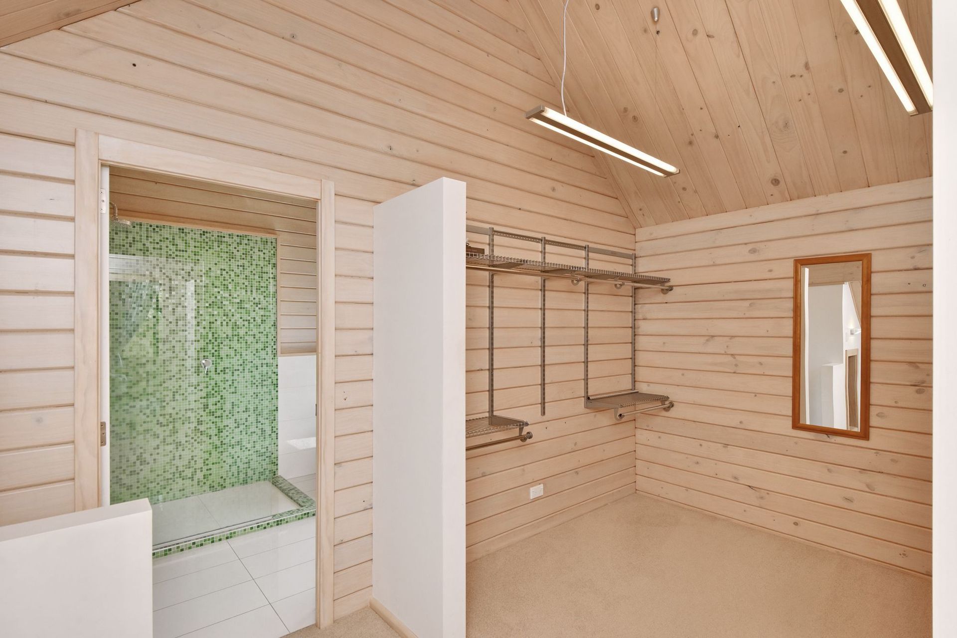 Tai Tapu, Split Level Hill Build