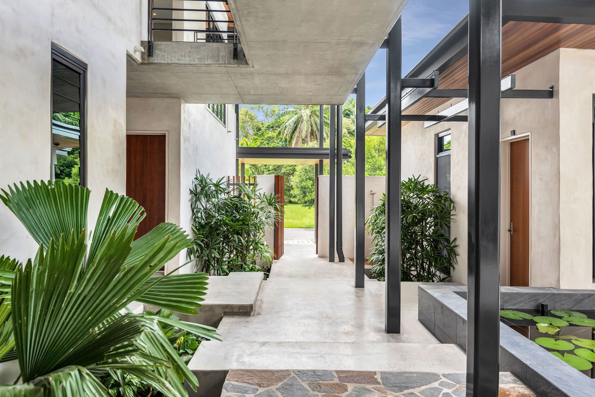 Beachfront Mirage Residence