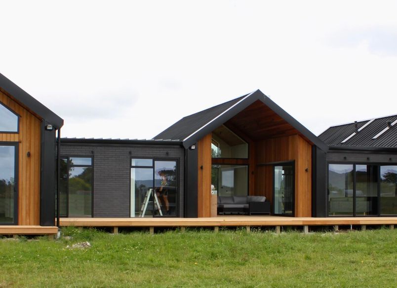 Te Kowhai , Hamilton