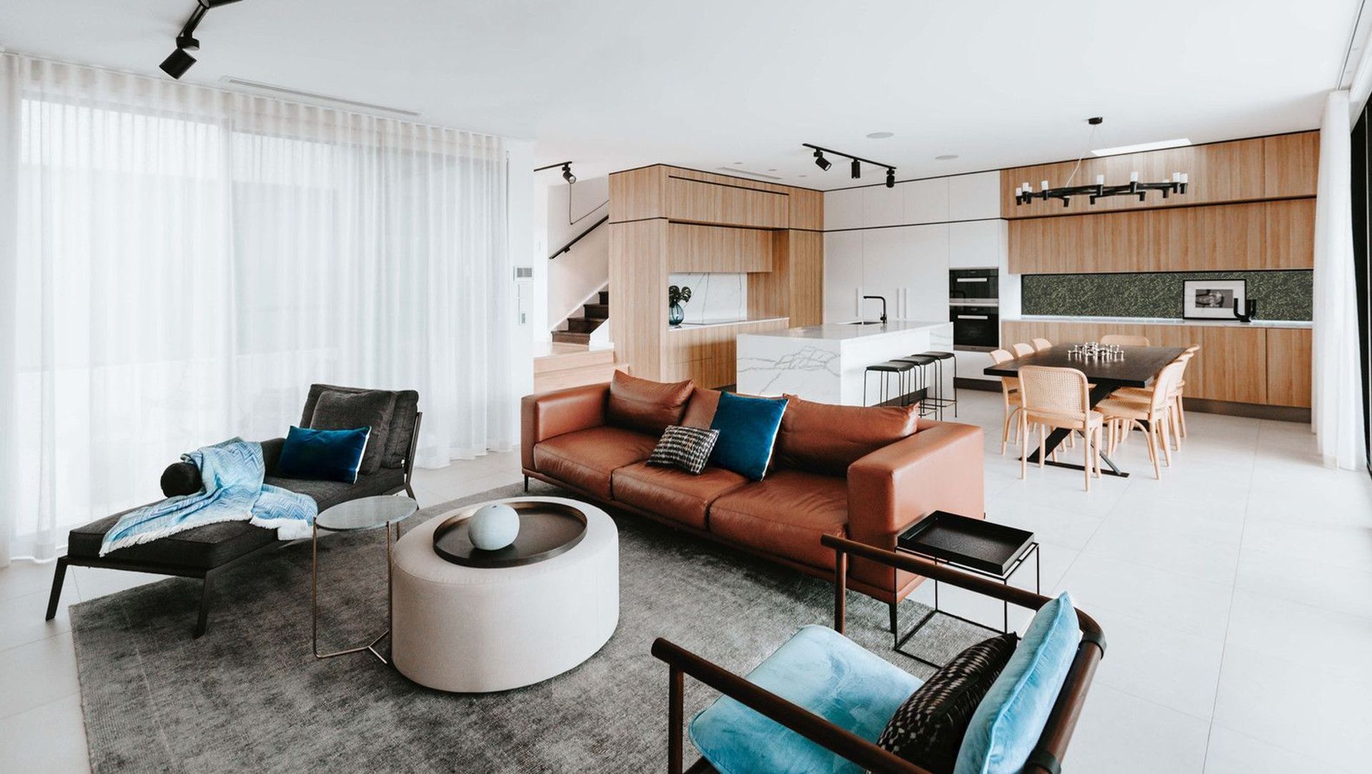 Russell Lea Residence banner