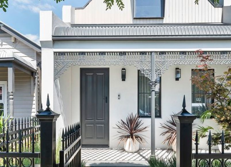 Beaconsfield Residence I