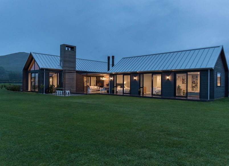 Stunning off-the-board concrete features in Queenstown home