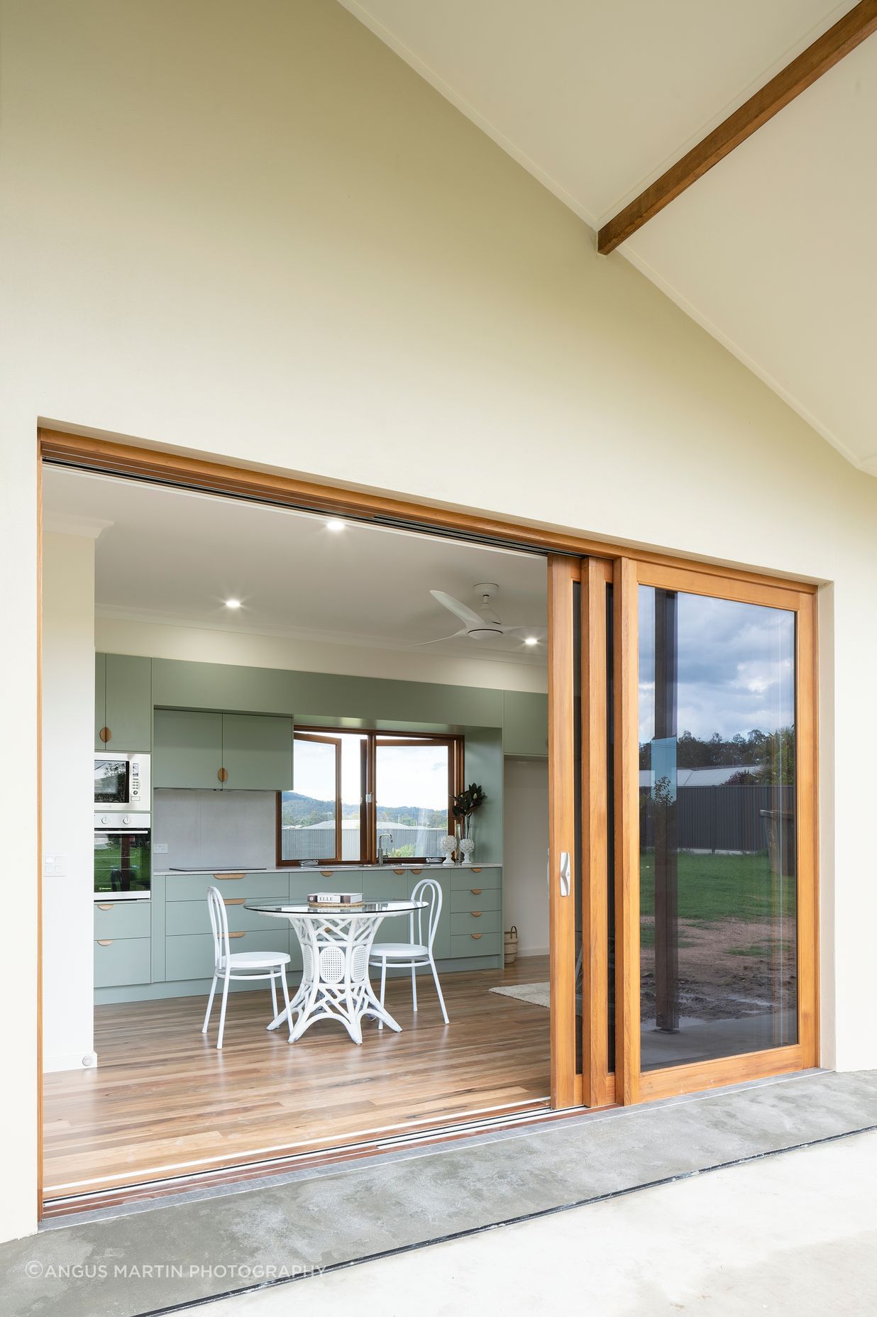 High performance glazing is key to an energy efficient home. Timber framing and double glazing substantially reduce heat transfer in or out in weather extremes. LowE and tinting reduce summer heat incursion. Photo:®Angus Martin