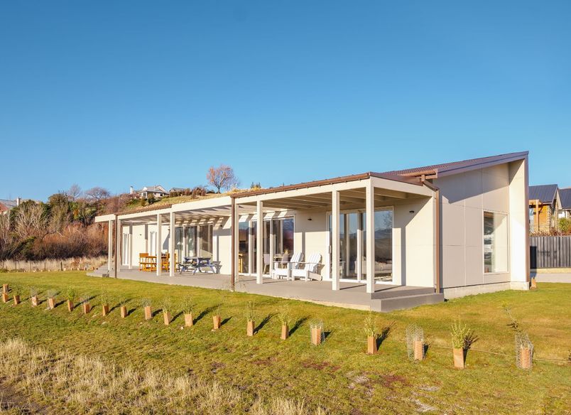 Sapphire Spring Rise