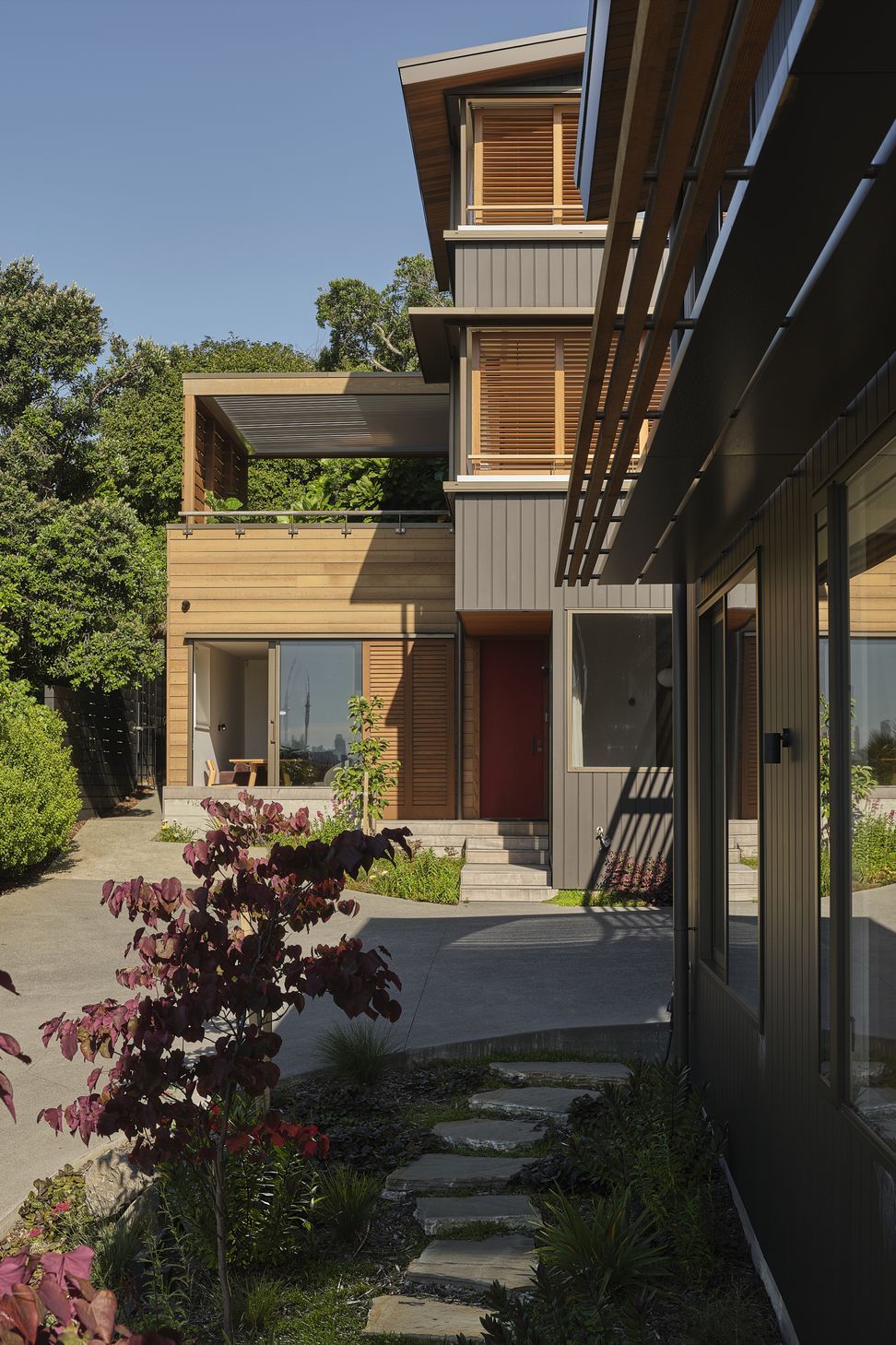 Awarua-Trio3-House-B-viewed-from-the-side-of-House-ASam-Hartnett3-ap-compressed-v2.jpg