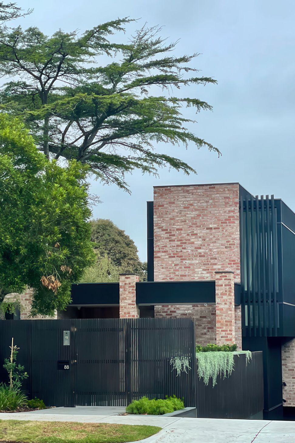 Blunt-Exterior-House-After-gigapixel-low-resolution-v2-2x.jpeg