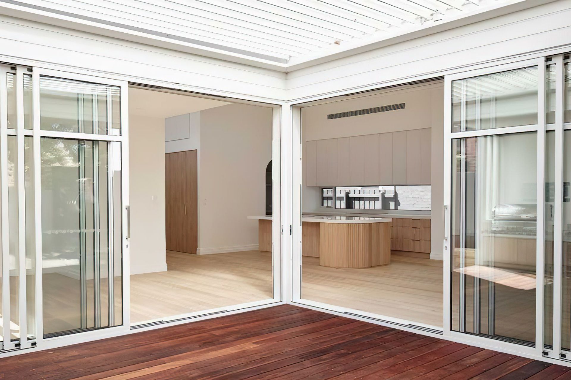 California Dreamin’ – Carnegie