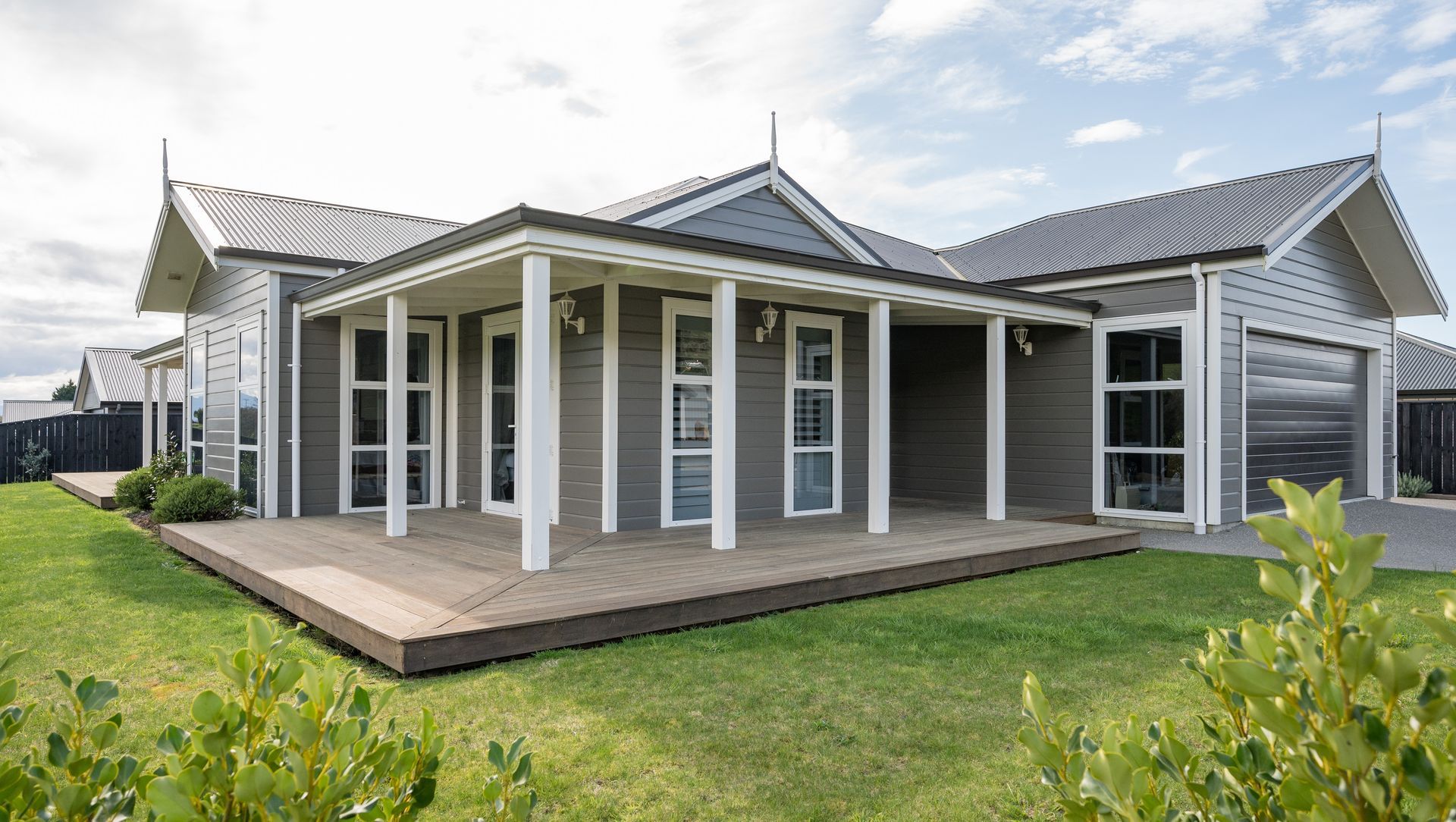 Cupola Crescent banner