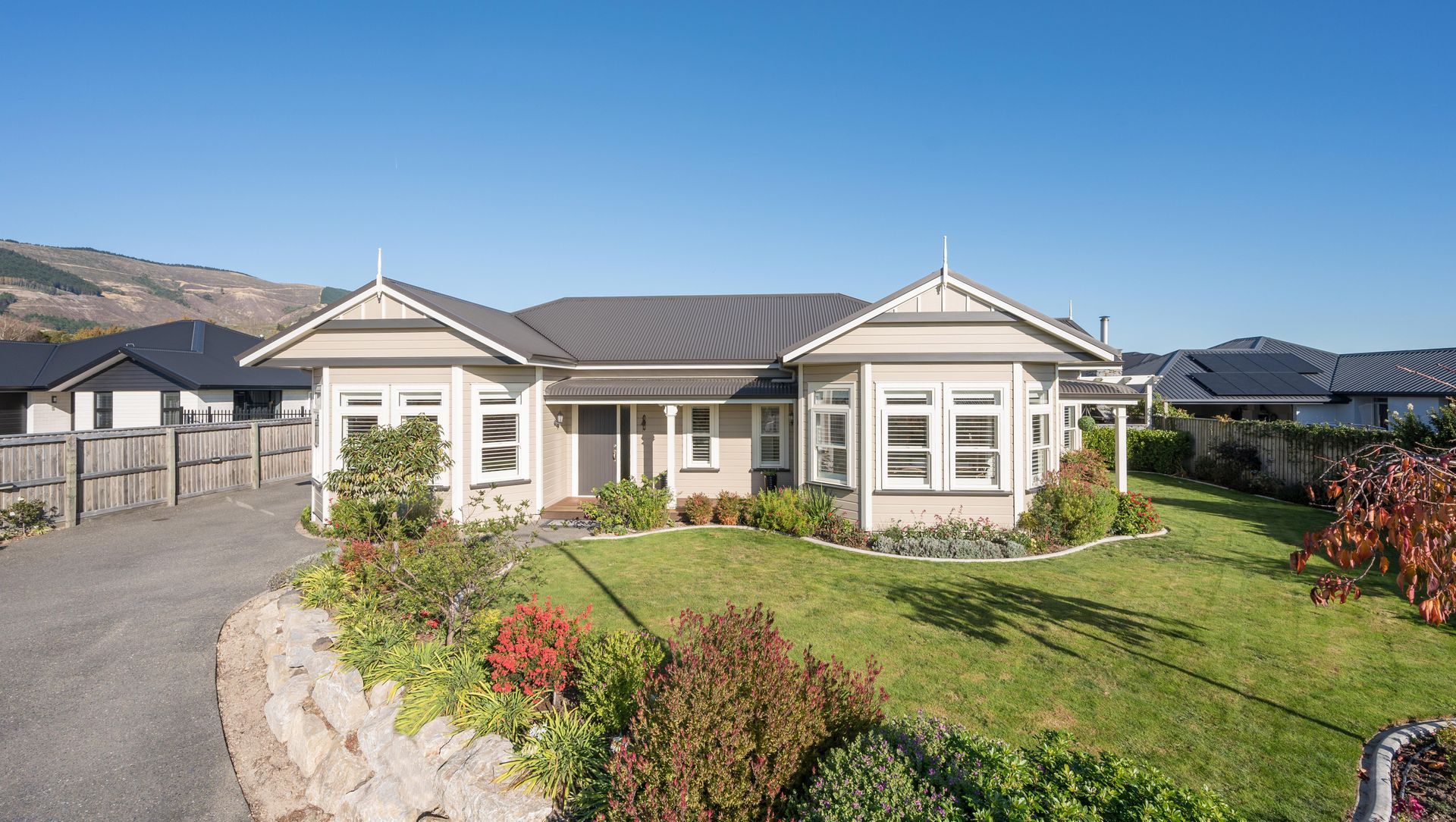 Marionberry Lane banner