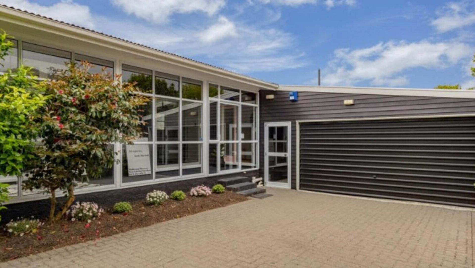 Chesney Street banner