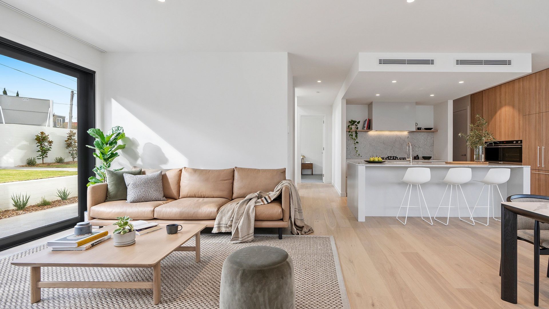 Vista Townhouse banner