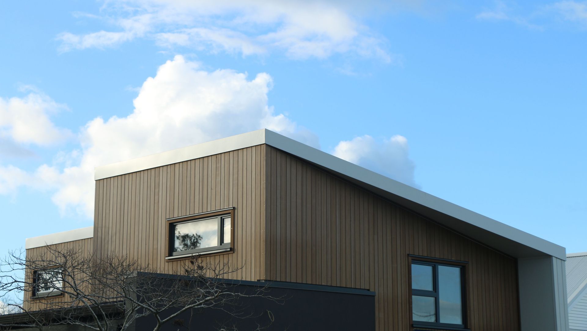 Red Beach High Performance Home banner