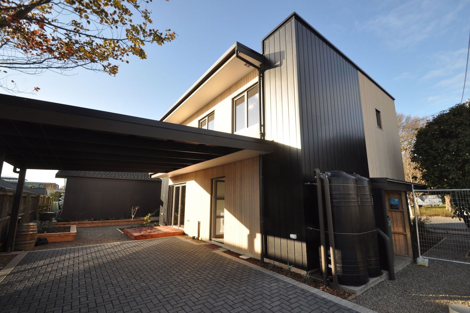 Firth’s FlowPave in first ever 10 Homestar rated house