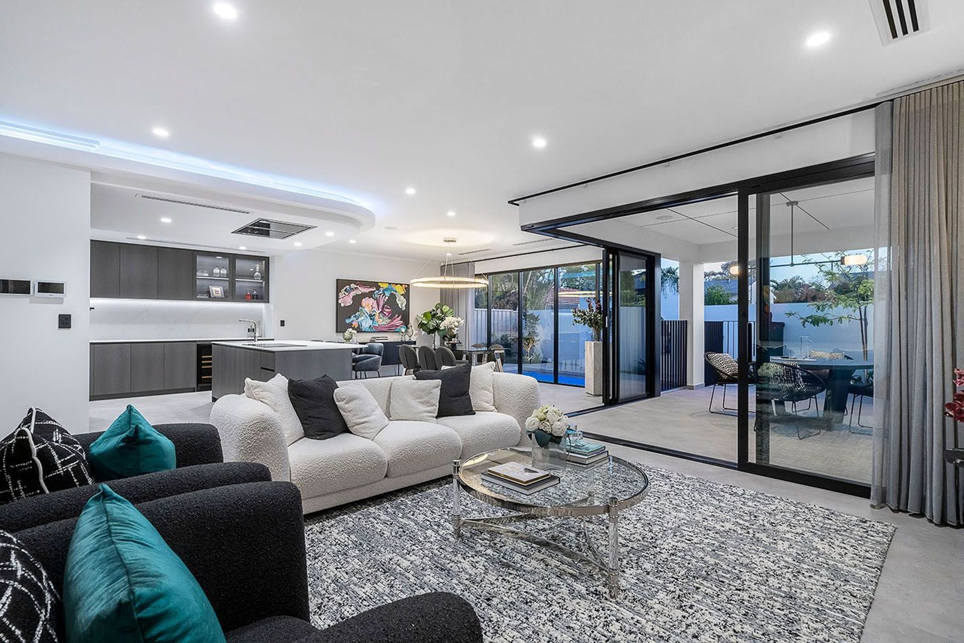 The Lake Como by Beaumonde Homes