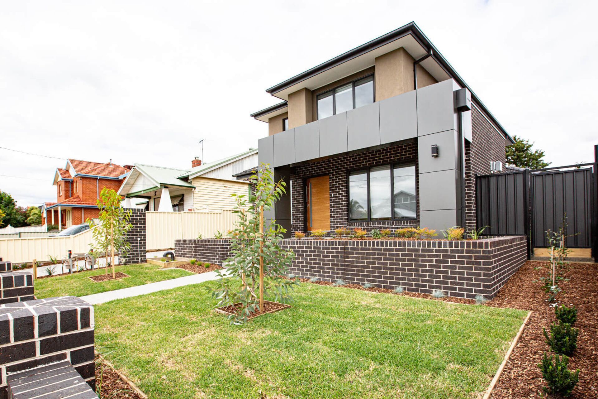 Delaware Street, Reservoir