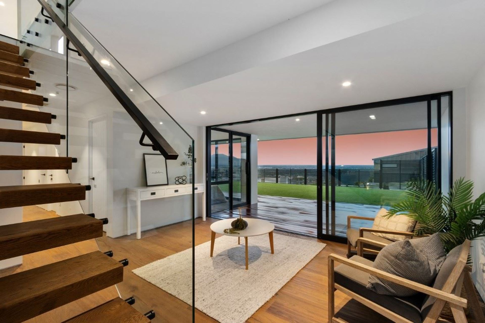 Dove Grove, Christchurch